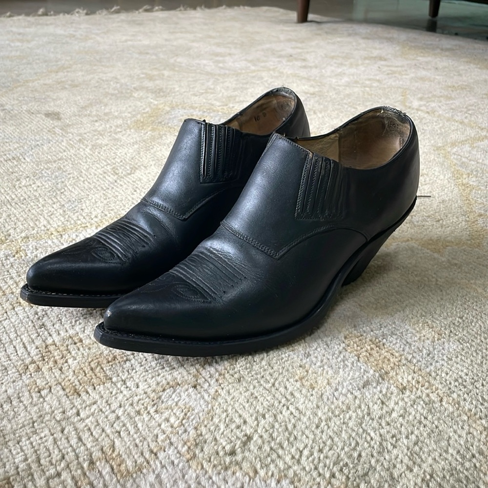 Vintage leather shooties